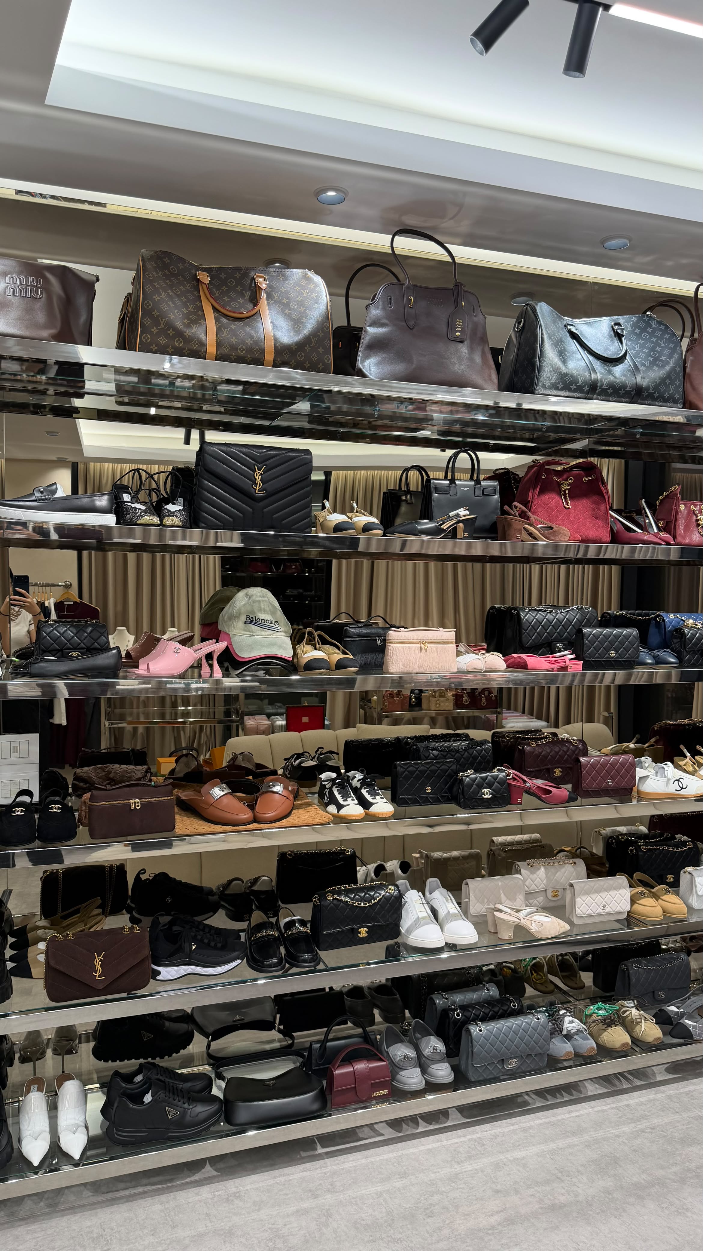 Full store