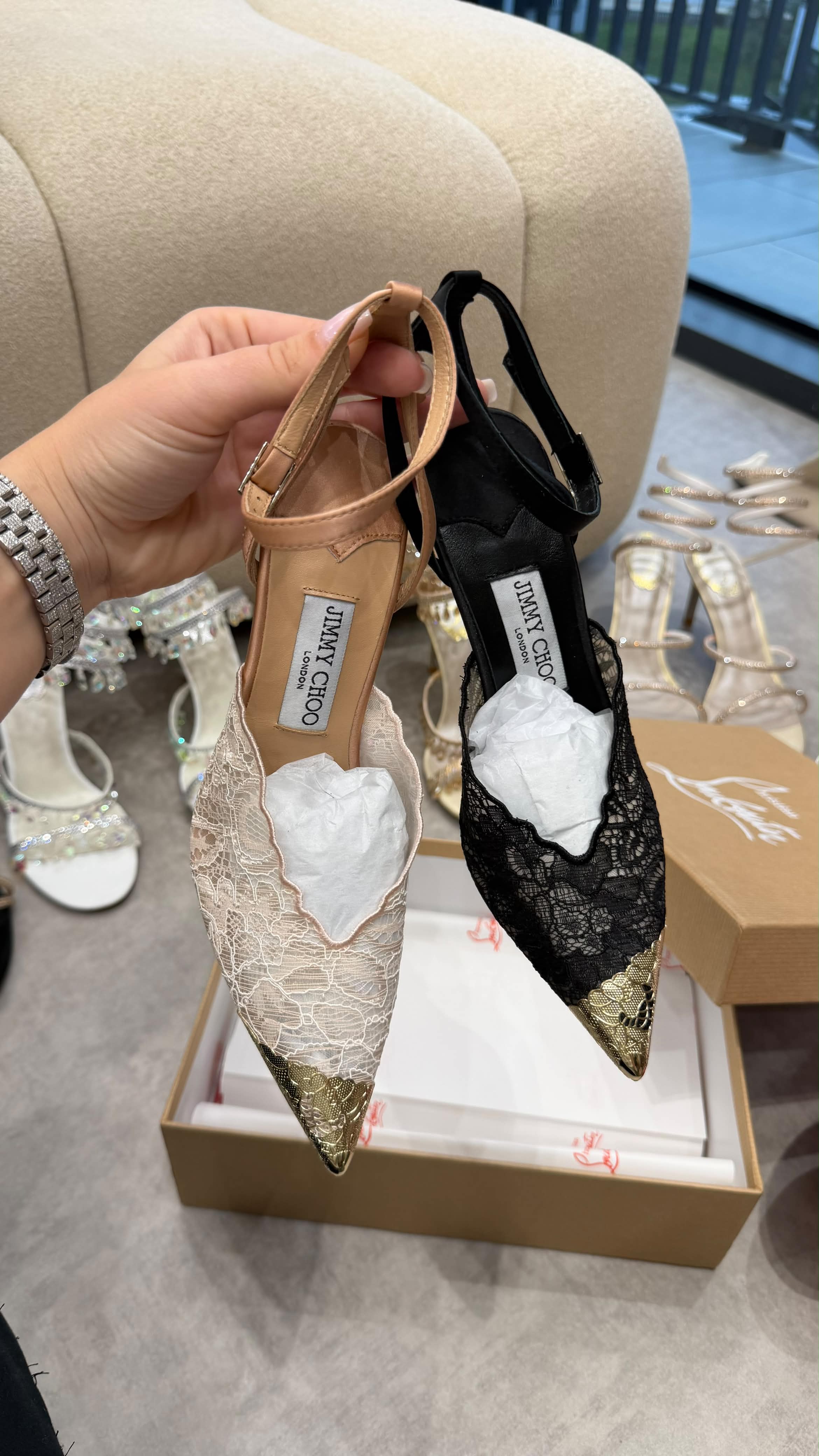 Faiz 100 pumps