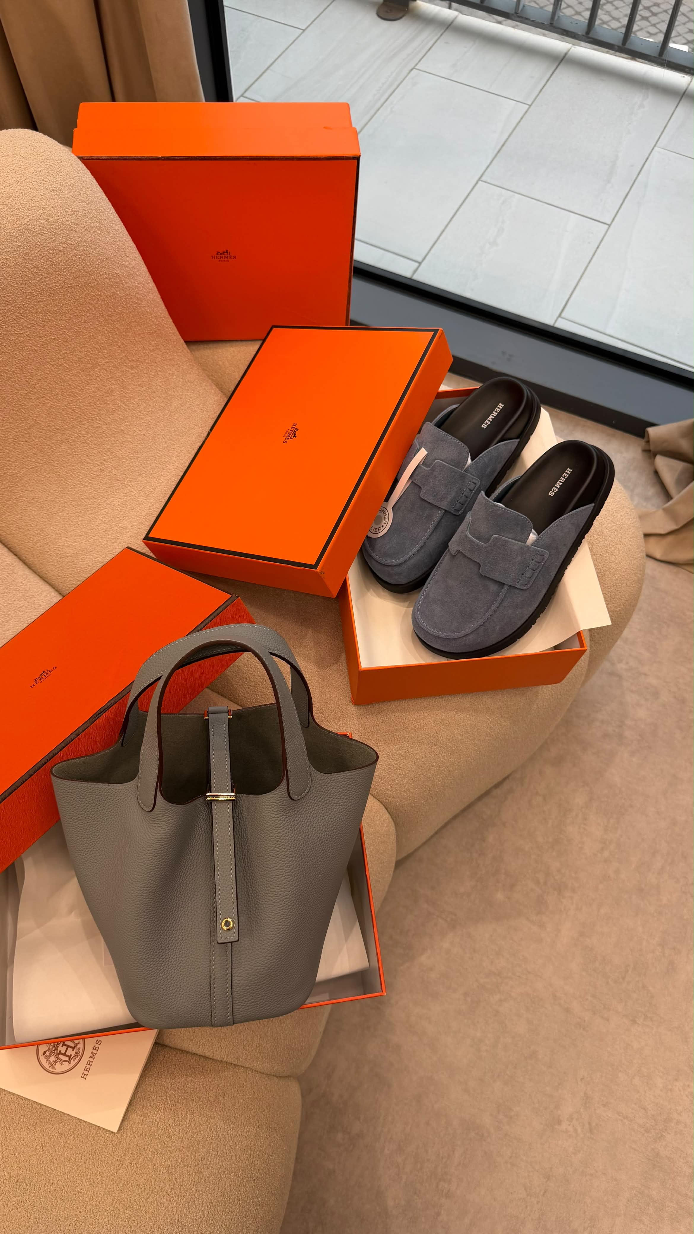 Hermes on the go
