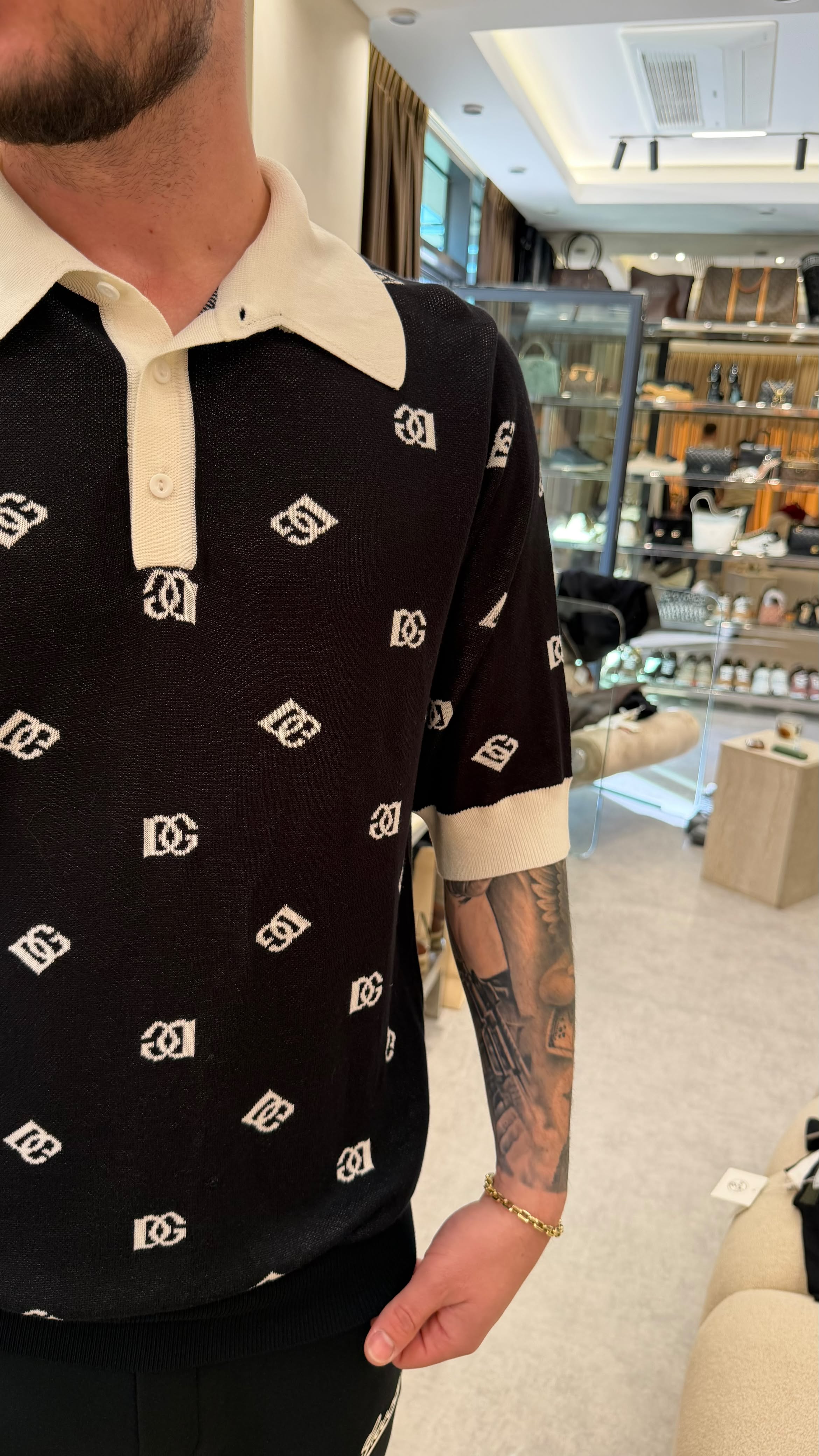 Knitted polo shirt