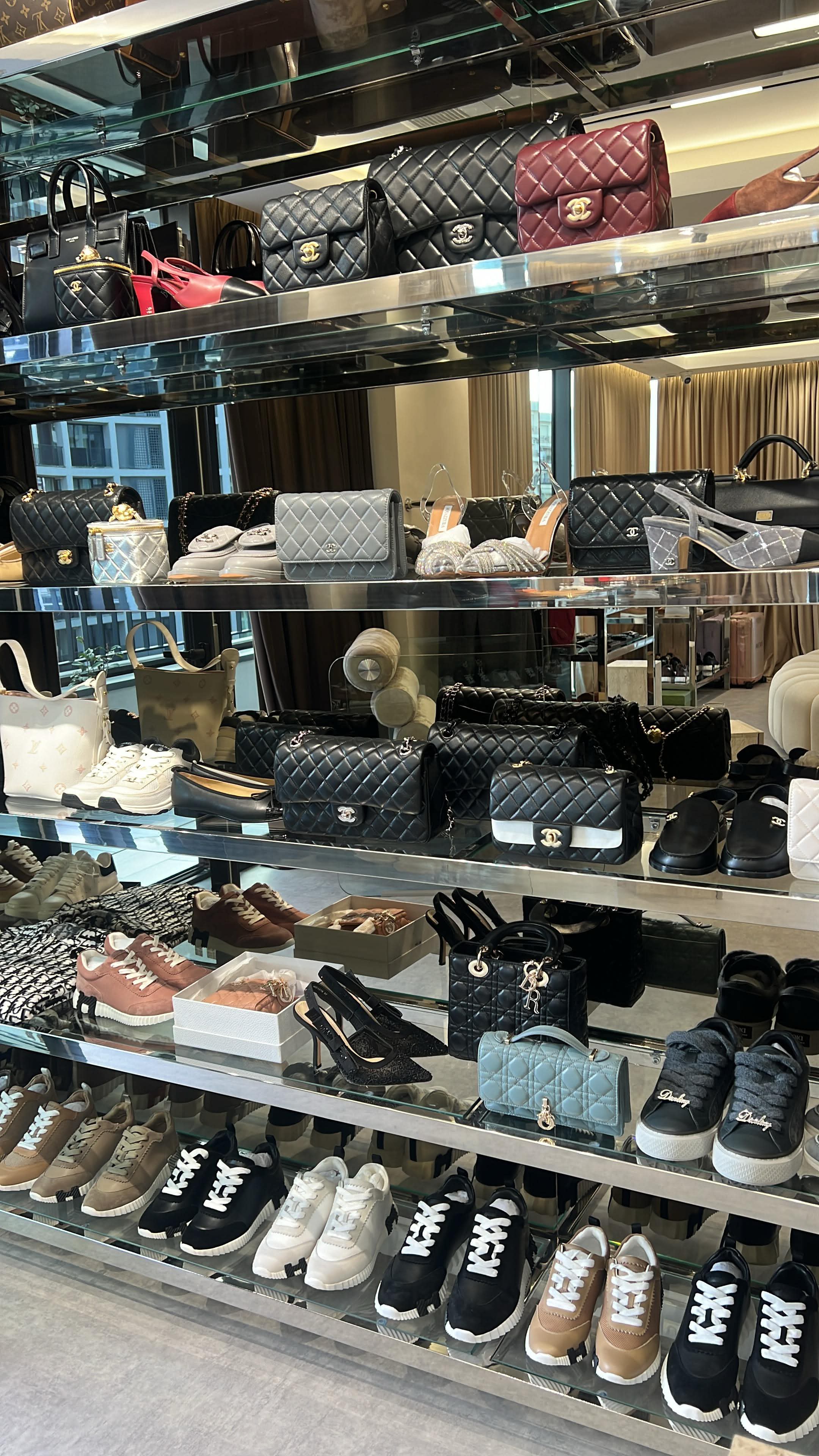 Full Store