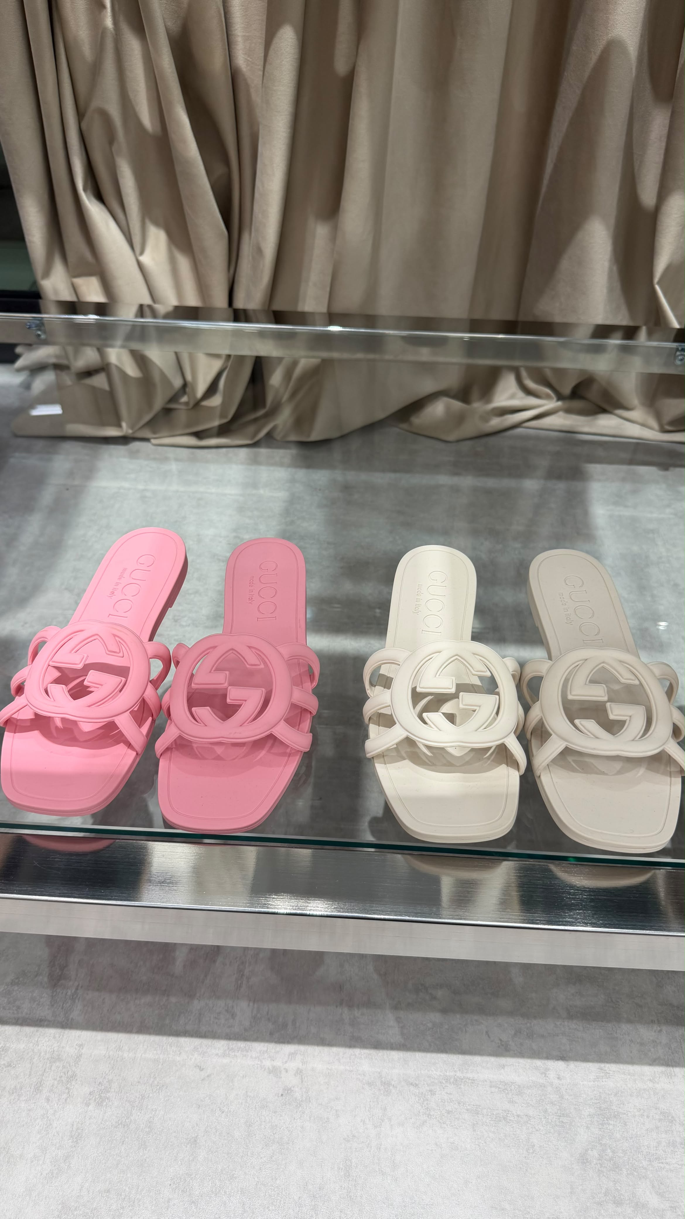 Interlocking G Rubber Slide Sandal
